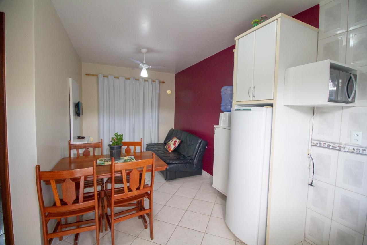 Residencial Andorinhas Apartment Bombinhas Bagian luar foto